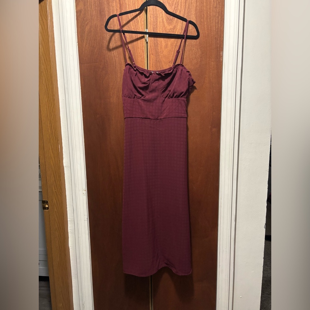 NWT Lily Rose Elegant Wine Midi Dress